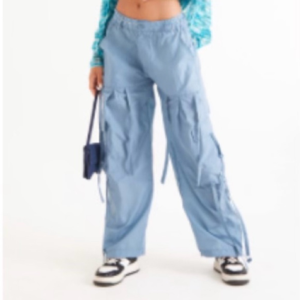 Parachute, oversized cargos